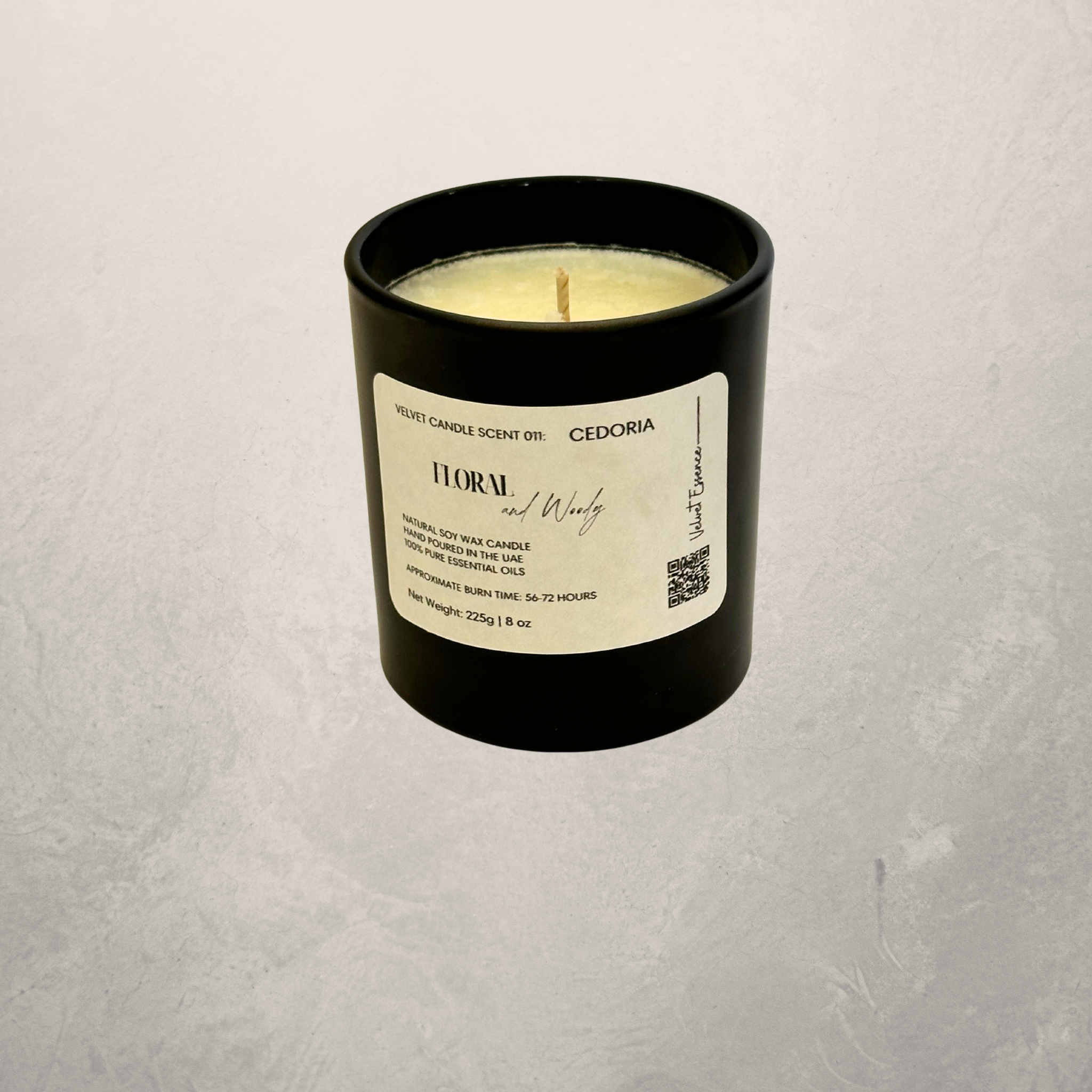 Velvet Candle 011-Cedoria-Jar Collection: Floral and Woody