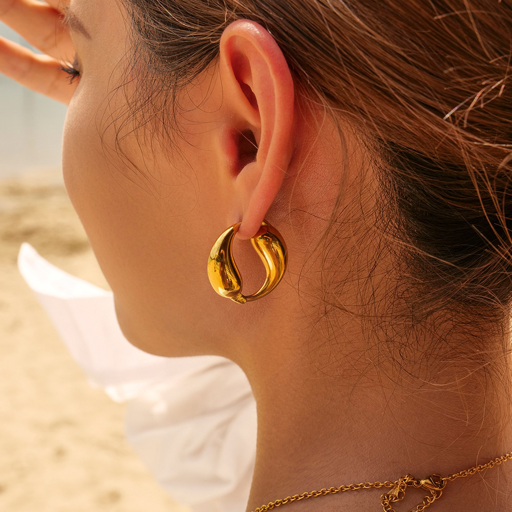 Double Drop Shaped Earrings - PVD 18k Gold Plated 316L Stainless Steel_E-036