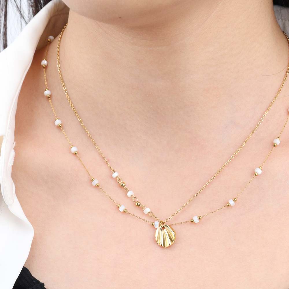 White Sea Shell Beads Hand Craft Beads Chain Necklace - PVD 18k Gold Plated 316L Stainless Steel_N014