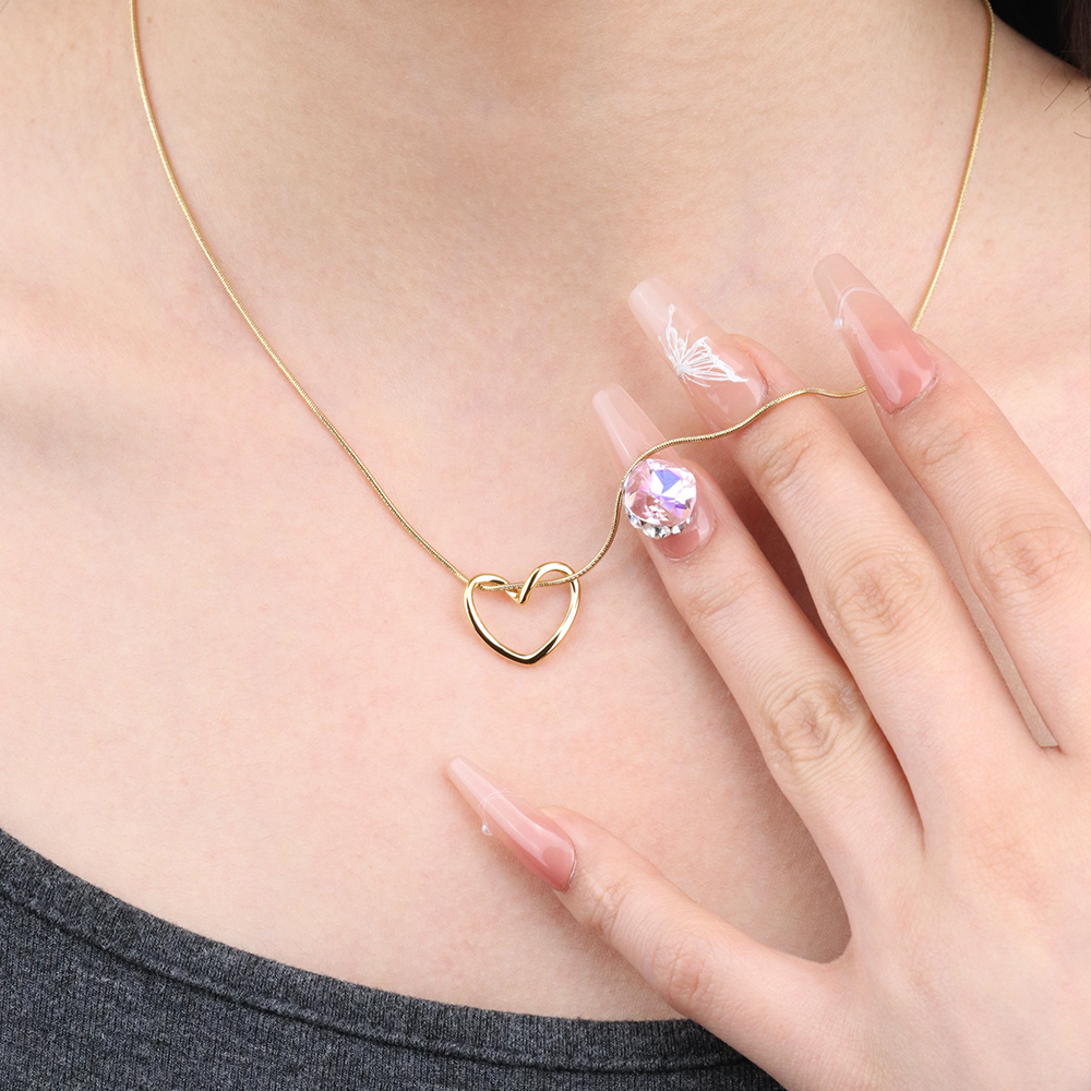 Hollow-out Organic Heart Snake Chain Pendant Necklace - PVD 18k Gold Plated 316L Stainless Steel_N012