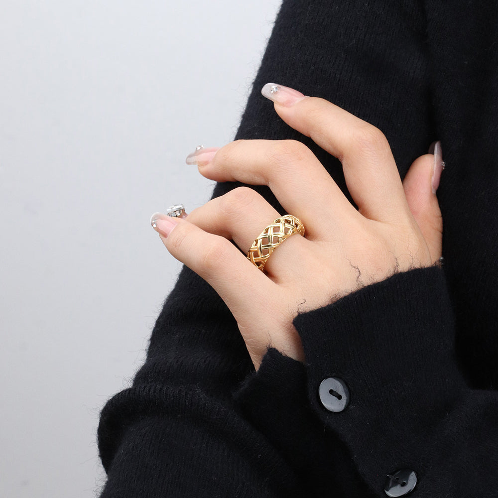 Hollow Out Weave Ring- 18K PVD Gold Plated 316L Stainless Steel - R063