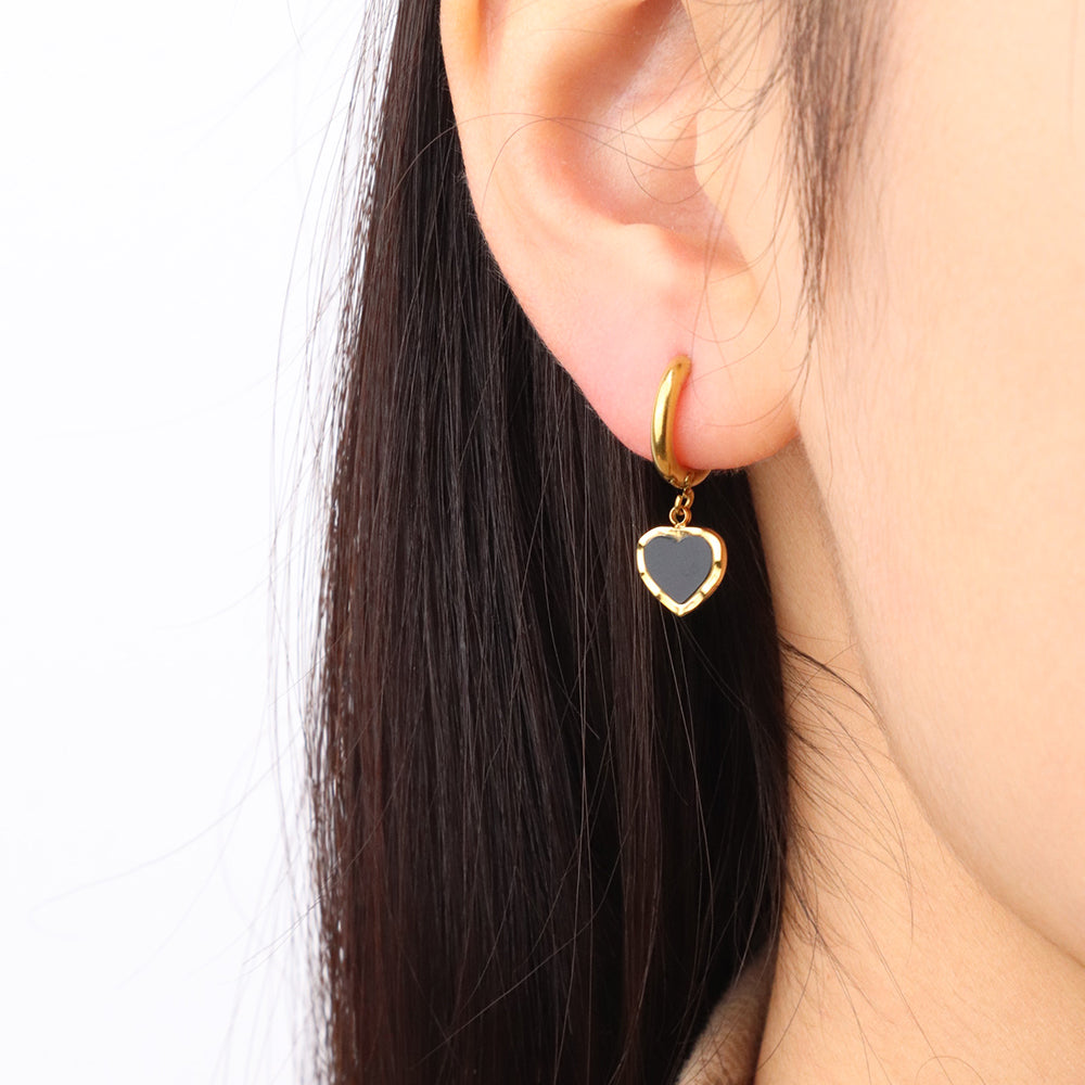 Black Enamel Heart Huggie Hoops Earrings - PVD 18k Gold Plated 316L Stainless Steel_E023