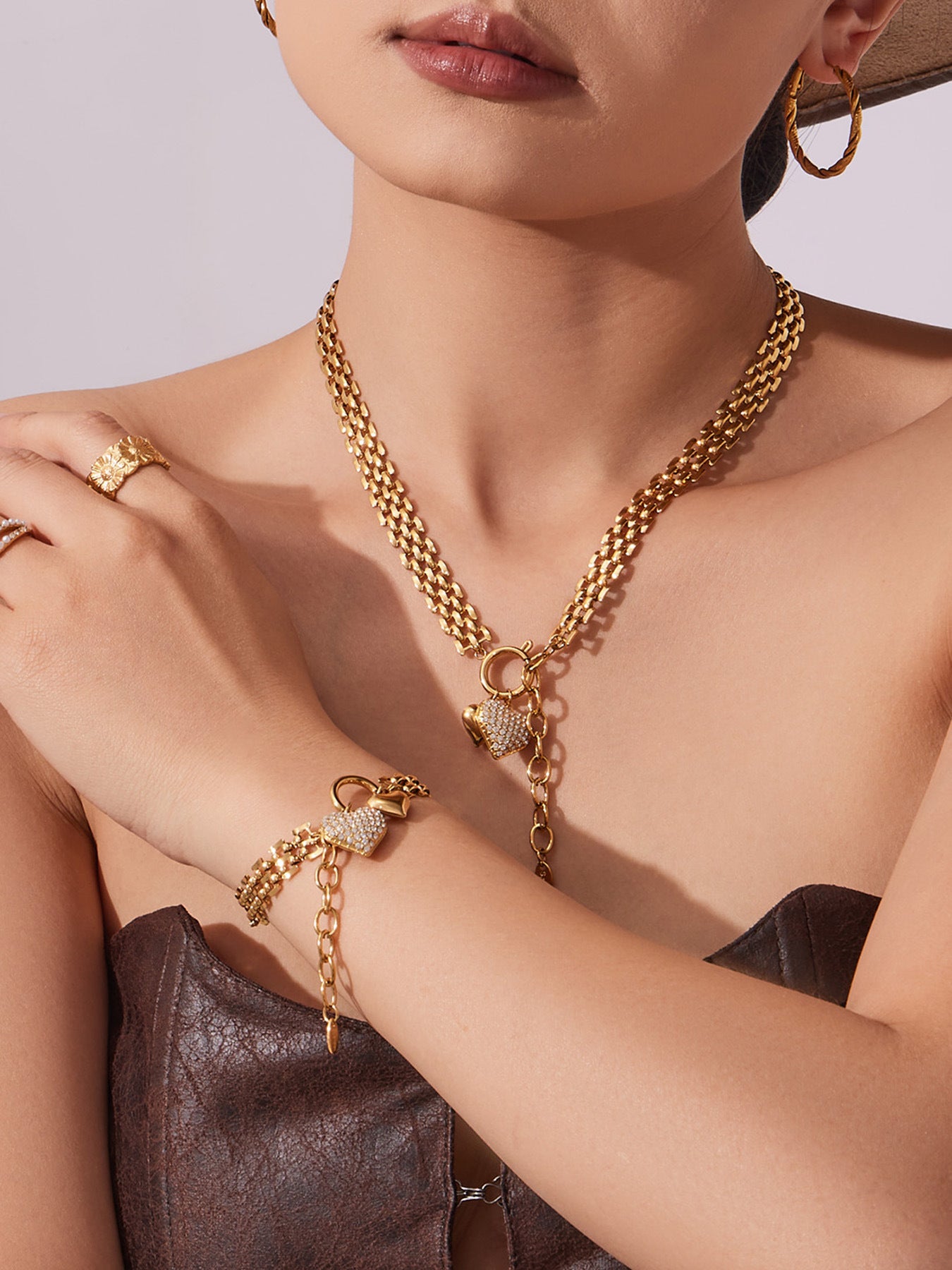 Heart Clasp Cubic Zirconia Chain Set – PVD Gold Plated Bracelet & Necklace - Set007