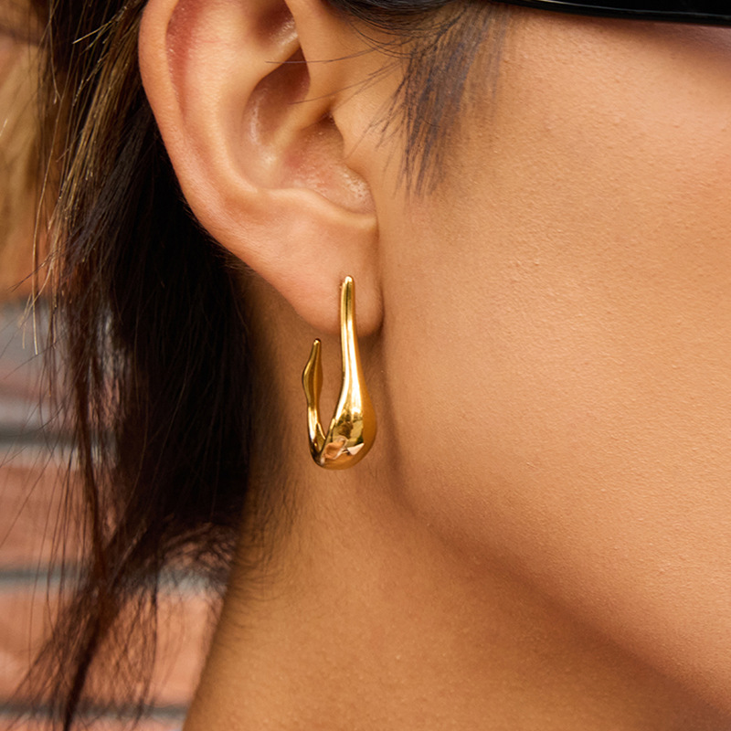Irregular U Shaped Geometric Hoop Earrings- PVD 18k Gold Plated 316L Stainless Steel_E-046