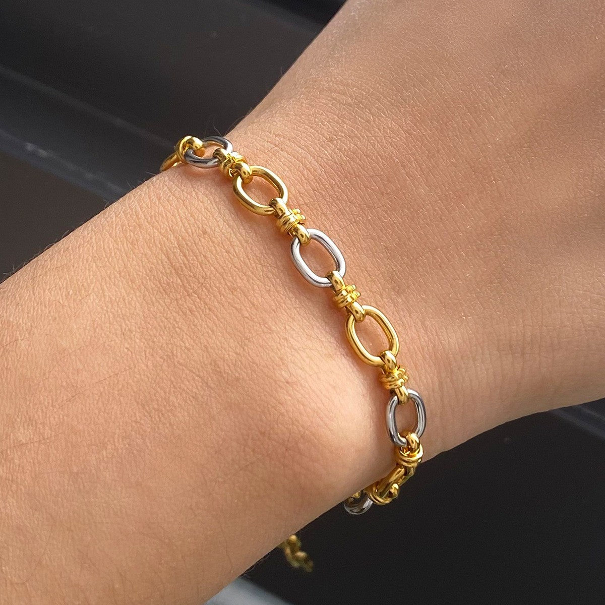 Two Tone Chunky Link Chain Bracelet  -PVD18K Gold Plated 316L Stainless Steel_B042