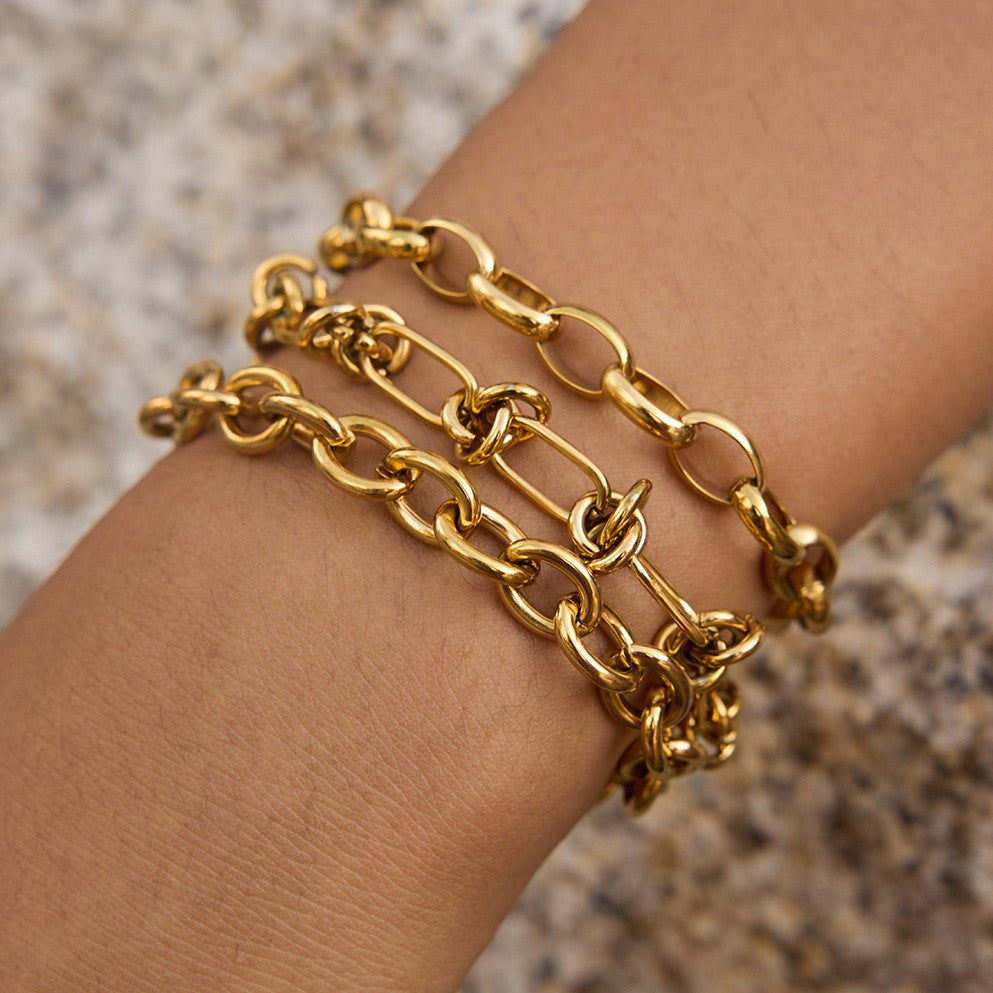 Irregular Link Chain Bracelet - PVD18K Gold Plated 316L Stainless Steel_B045