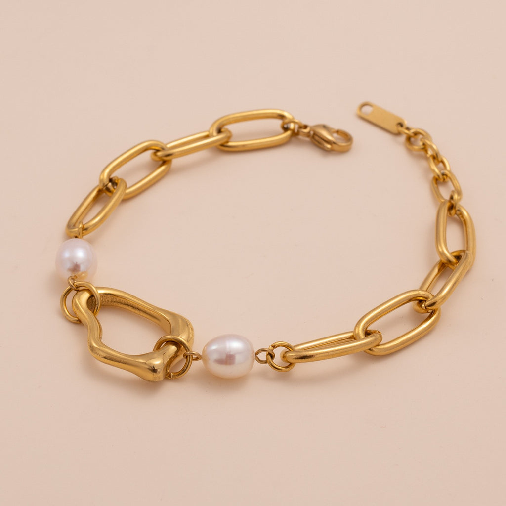 Natural Freshwater Pearl Bracelet -  PVD18K Gold Plated 316L Stainless Steel_B056
