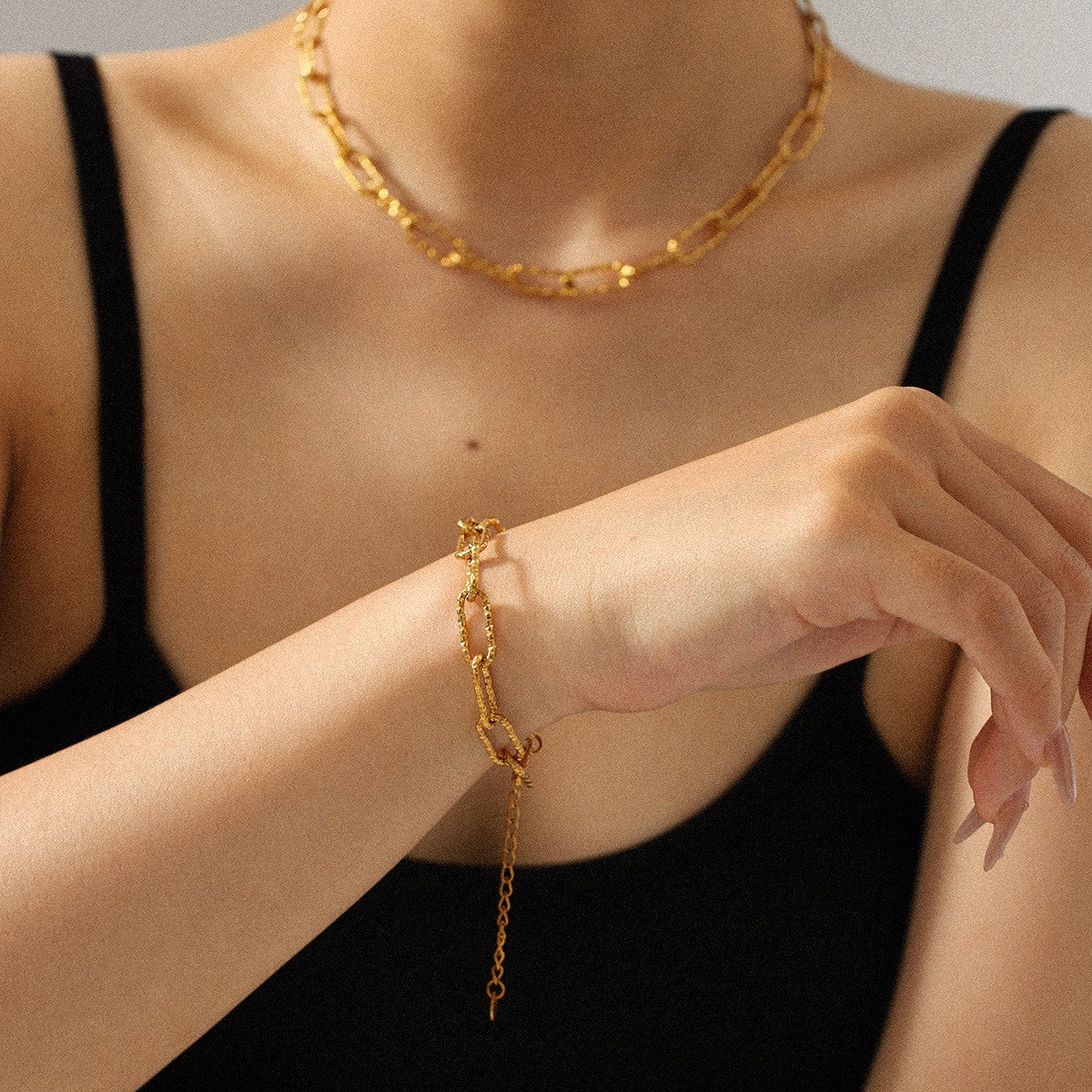 Threaded Chain Choker Necklace -PVD18K Gold Plated 316L Stainless Steel - N038