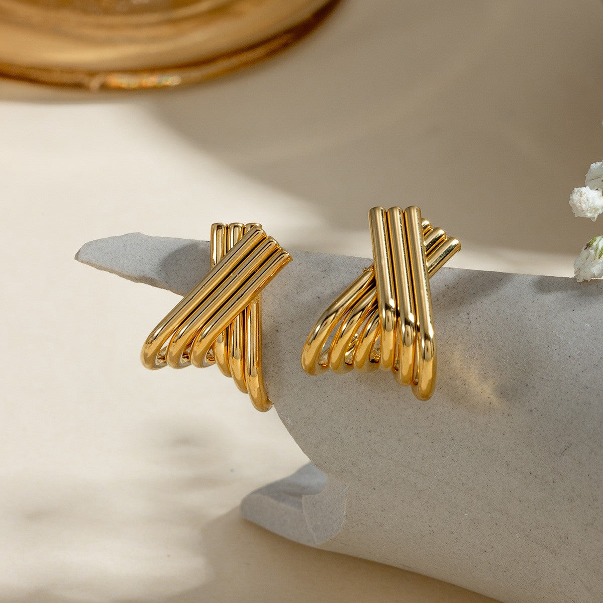 Vintage French Fence Shield Earrings - PVD 18k Gold Plated 316L Stainless Steel_E-043