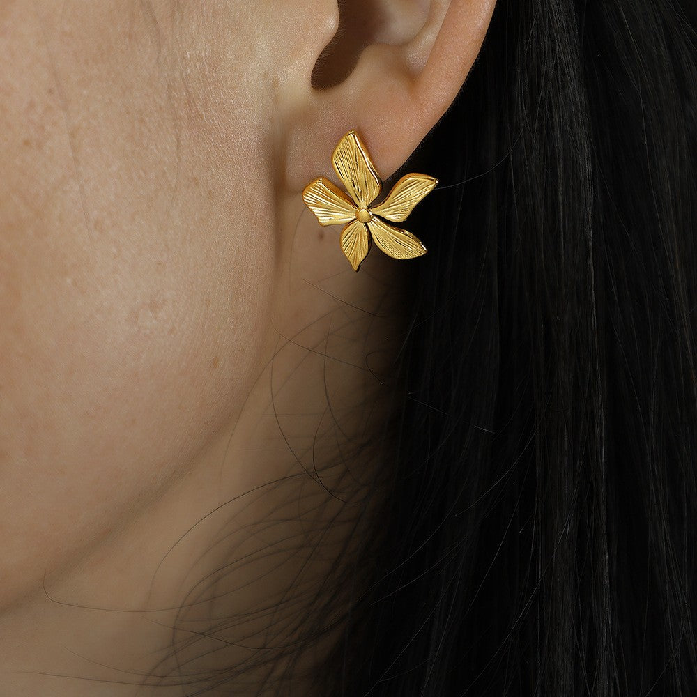 Engraved Texture Flower Stud Earrings- PVD 18k Gold Plated 316L Stainless Steel_E-035