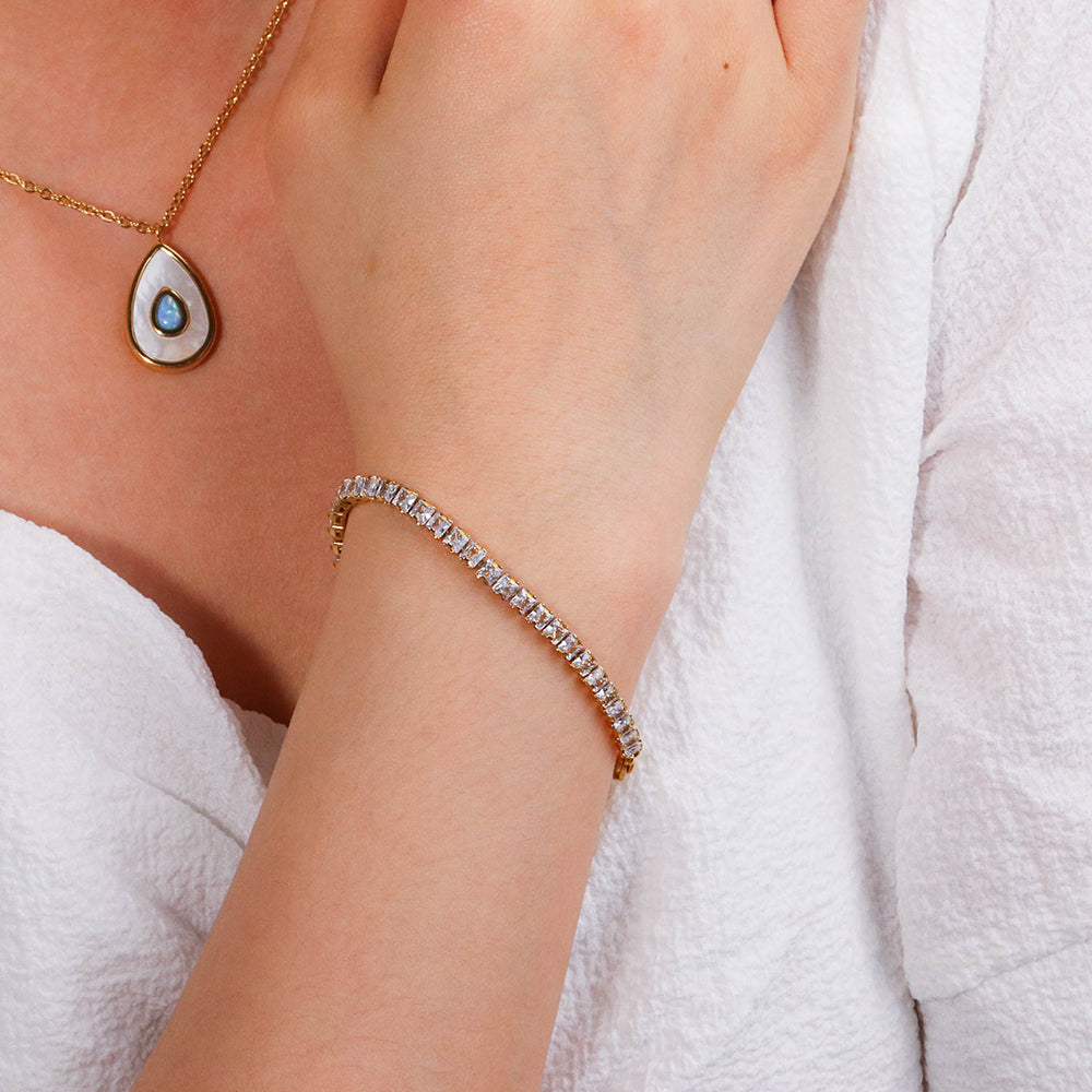 Bejeweled Princess Cut Cz Chain square Shape Zircon Tennis Bracelet - PVD 18k Gold Plated 316L Stainless Steel_B015