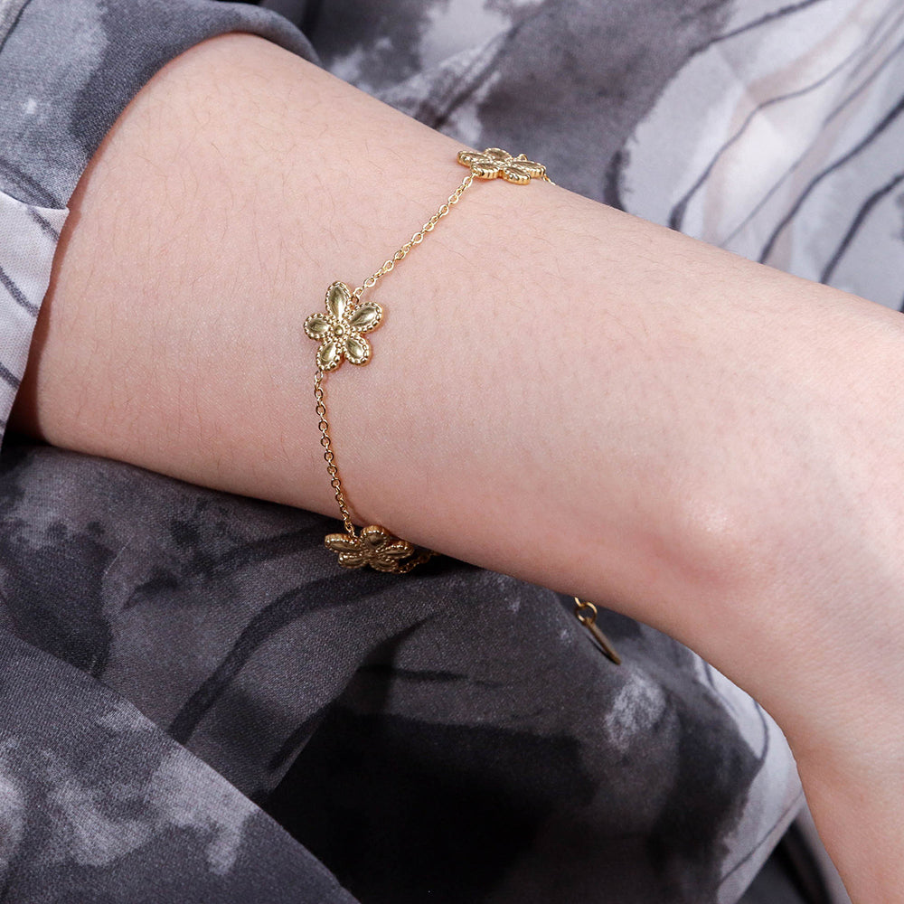 Flower Charms Delicate Chain Recycled Bracelet - PVD 18k Gold Plated 316L Stainless Steel_B017