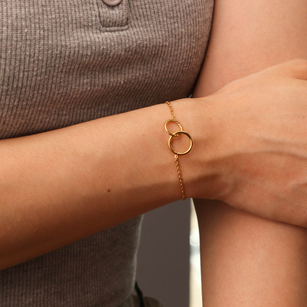 Double Loops Link Chain Bracelet - PVD18K Gold Plated 316L Stainless Steel_B046