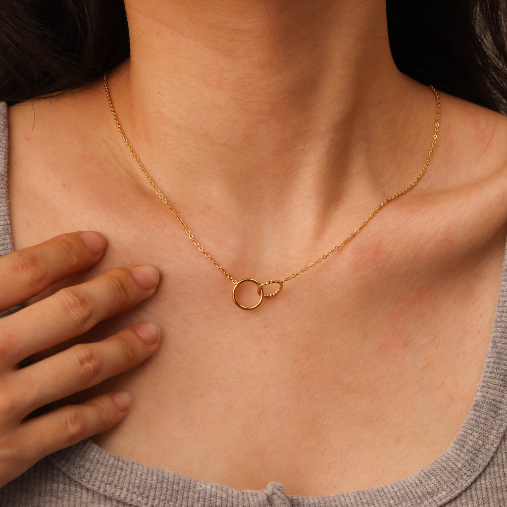 Minimalist Double Twist Loops Links Chain - PVD18K Gold Plated 316L Stainless Steel_N050