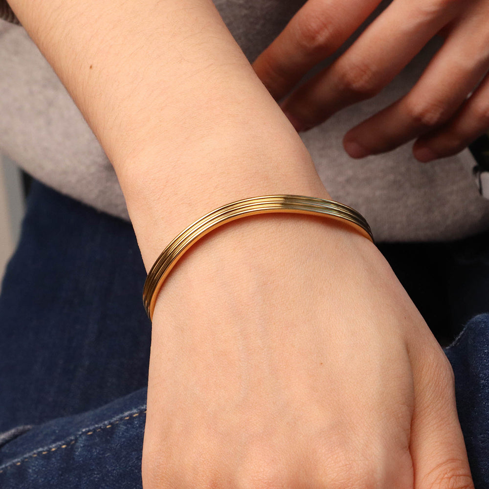 Organic Shape Triple Layers Bangle  - PVD18K Gold Plated 316L Stainless Steel_B066